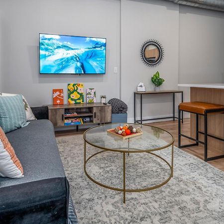 Prime Otr, 3 Lux Queen Beds, Two 55In Tvs, Steps To Tql, Findlay Market, Light Rail, Fast Wifi 辛辛那提 外观 照片