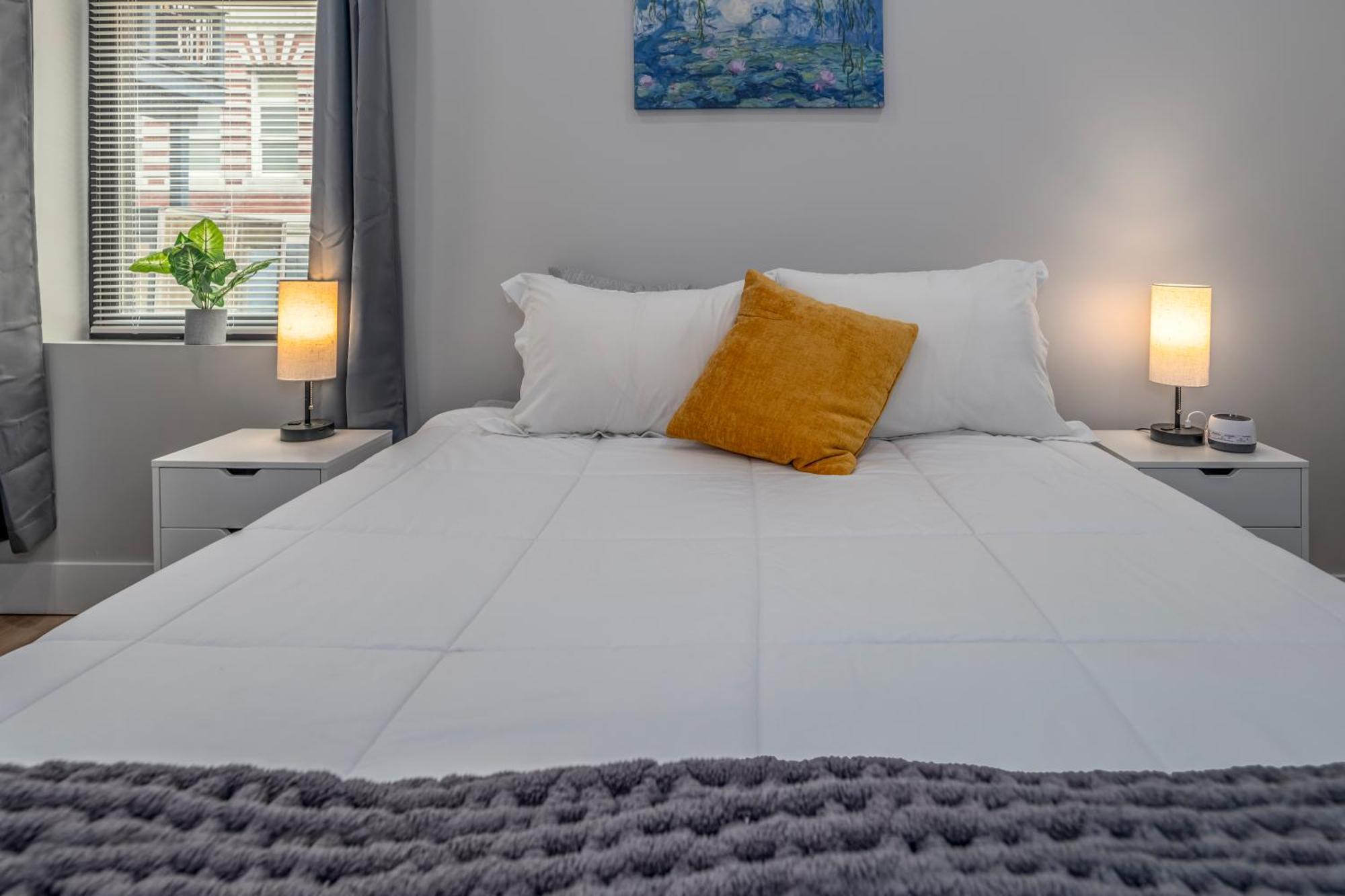 Prime Otr, 3 Lux Queen Beds, Two 55In Tvs, Steps To Tql, Findlay Market, Light Rail, Fast Wifi 辛辛那提 外观 照片