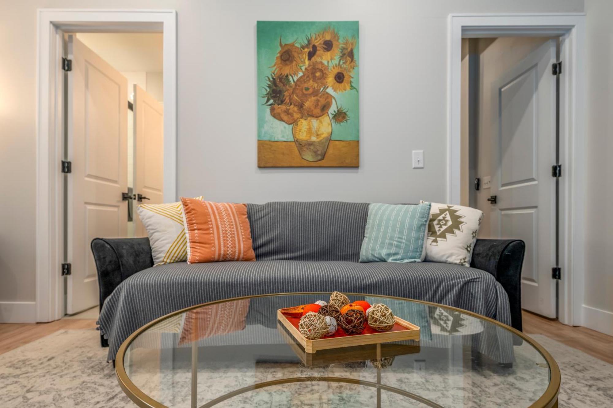 Prime Otr, 3 Lux Queen Beds, Two 55In Tvs, Steps To Tql, Findlay Market, Light Rail, Fast Wifi 辛辛那提 外观 照片
