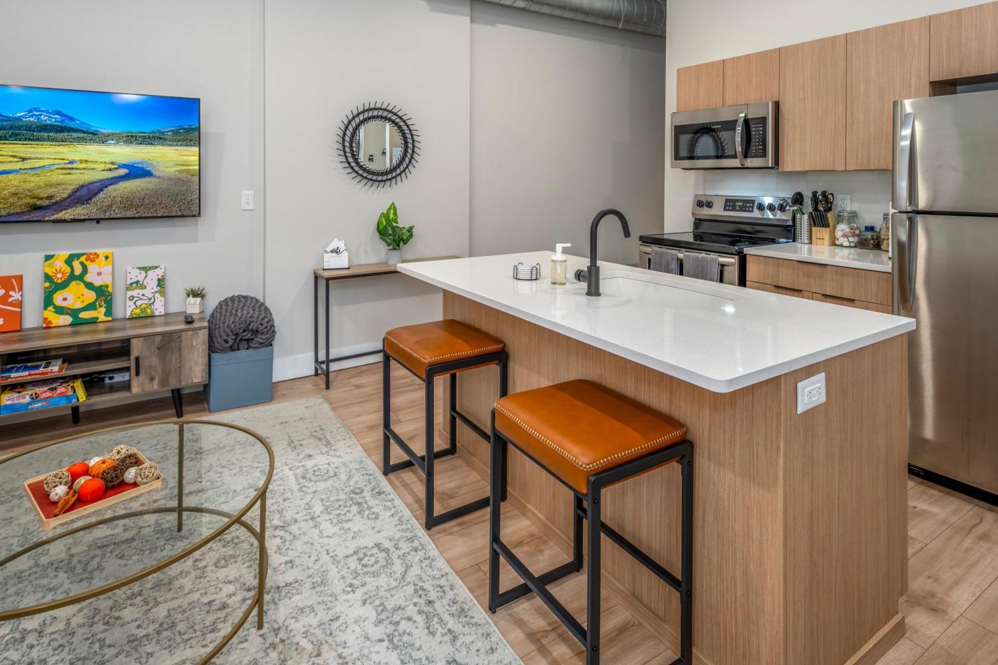 Prime Otr, 3 Lux Queen Beds, Two 55In Tvs, Steps To Tql, Findlay Market, Light Rail, Fast Wifi 辛辛那提 外观 照片